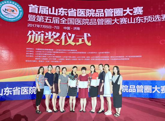 合影1.jpg