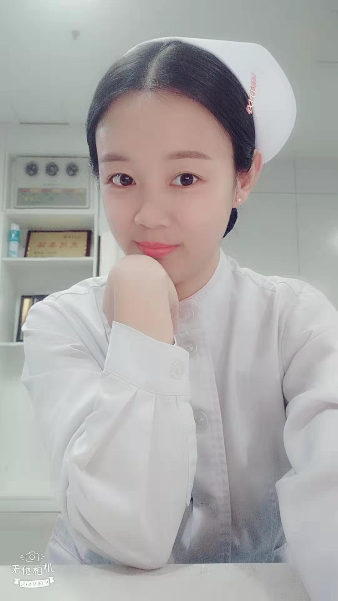 刘冰洁.jpg