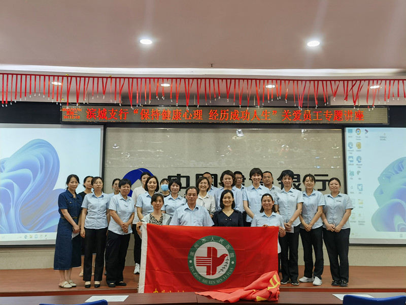 张文2.jpg 张文2.jpg