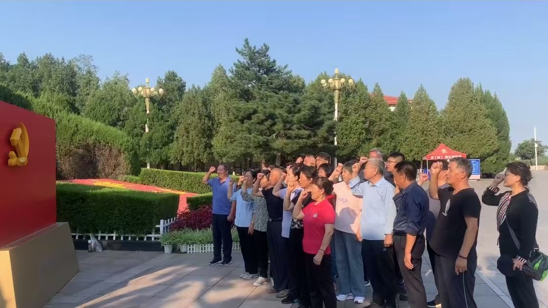 d535edbe071ec34ca63dfc8d9eac678.png d535edbe071ec34ca63dfc8d9eac678.png